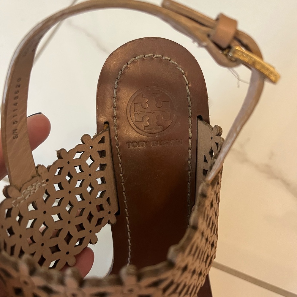 Tory Burch Brown Wedge Sandals with Cork Sole w
Like New, worn twice with box! - Picture 3 of 11